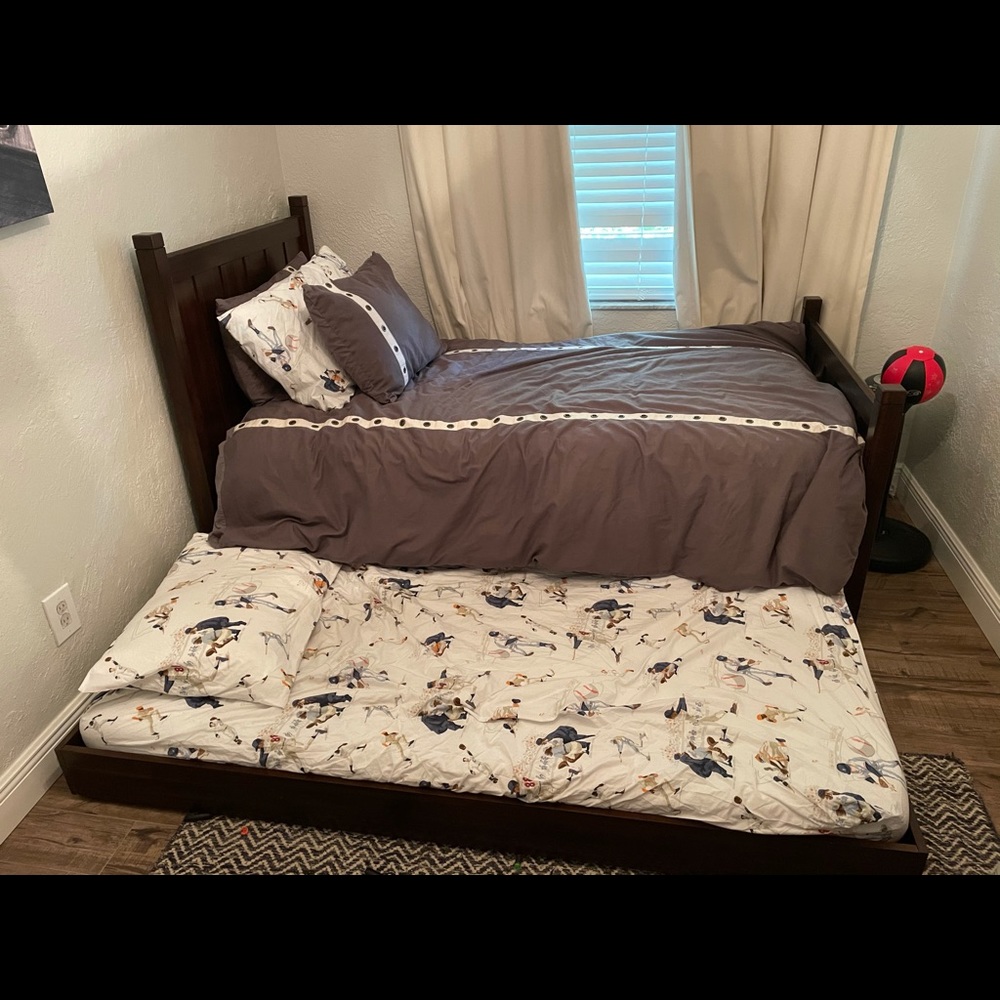 Restorarion Hardware Teen twin duvet/pillow covers